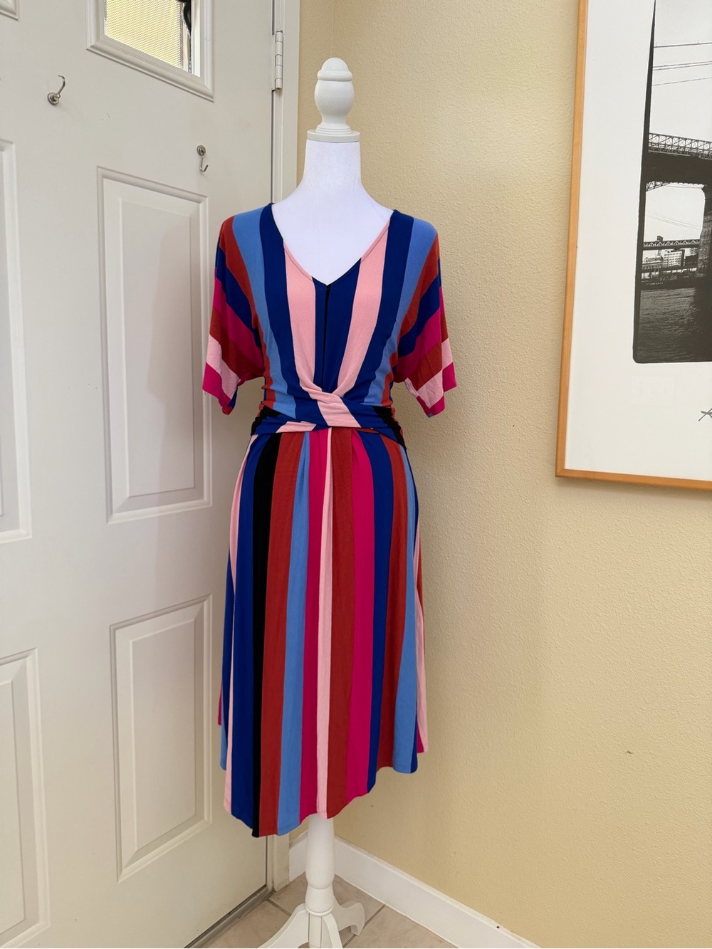 Spense V-Neck Multi Color Striped Midi Dress Size Large